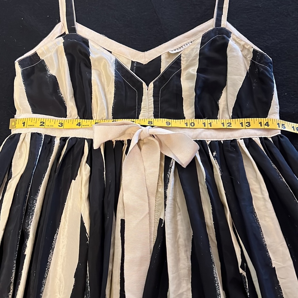 Spaghetti Strap V-neckline Black and Cream Striped Twenty8Twelve Dress Size 8 - Picture 10 of 13